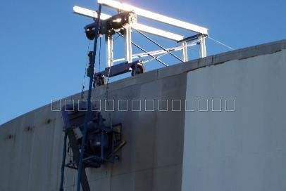 自吸附式爬壁去銹除漆拋丸機